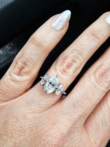 Beatrice Oval Moissanite Engagement Ring 3ct - PenelliBelle