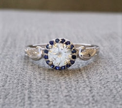 The Love Birds (Sapphire Halo) GH white Moissanite Center